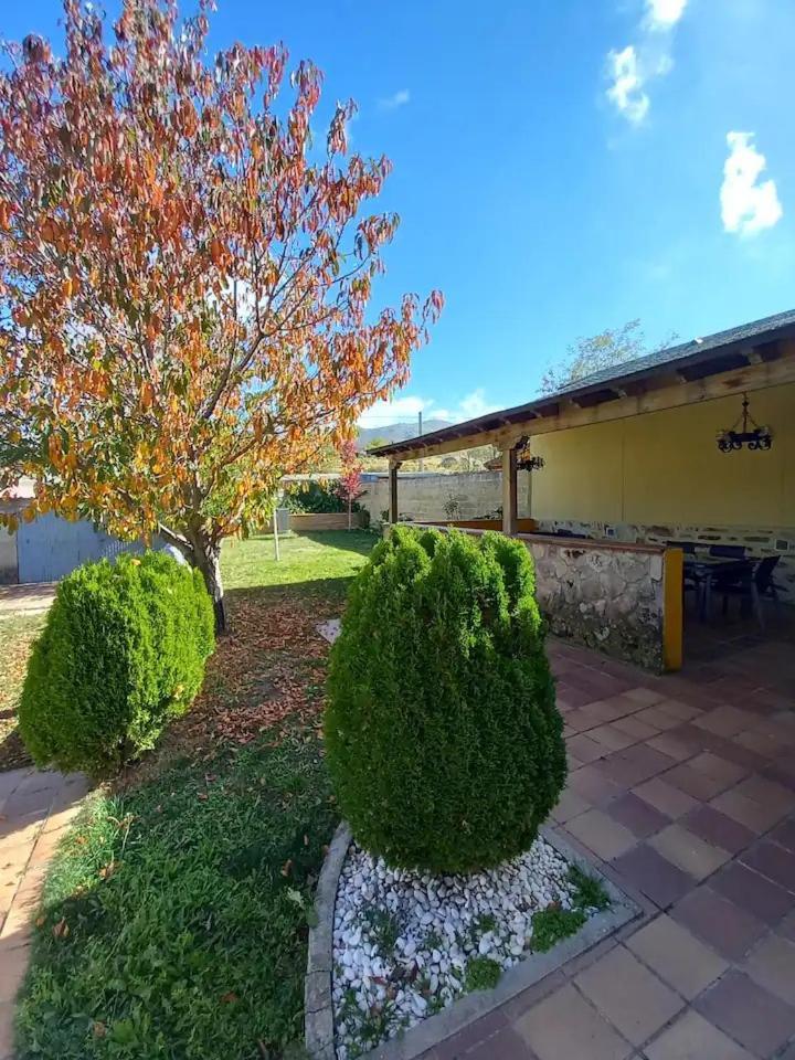 Acogedor Chalet En Otero De Herreros!!! Segovia Esterno foto